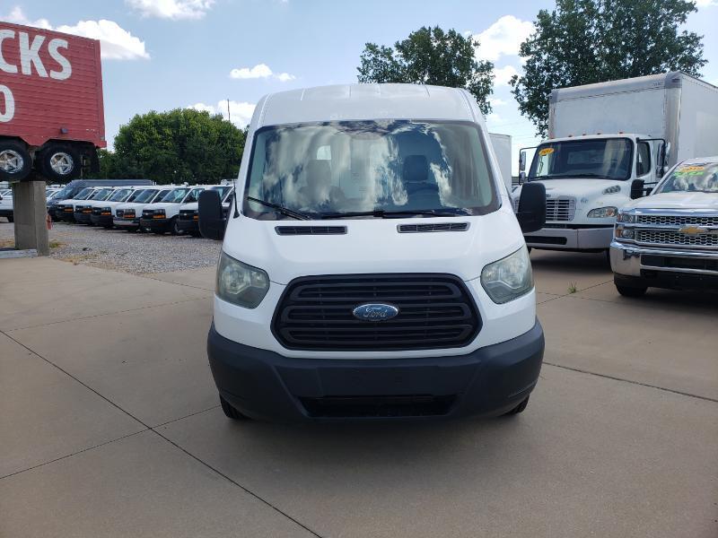 Ford Transit 250 Van Med. Roof w/Sliding Pass. 148-in. WB 2015