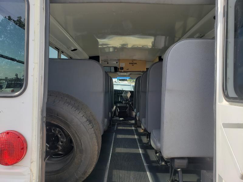 Chevrolet Express G3500 2008