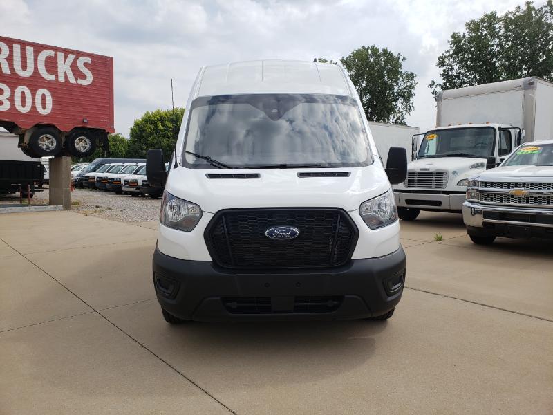 Ford Transit 250 Van High Roof w/Sliding Pass. 148-in. WB 2023