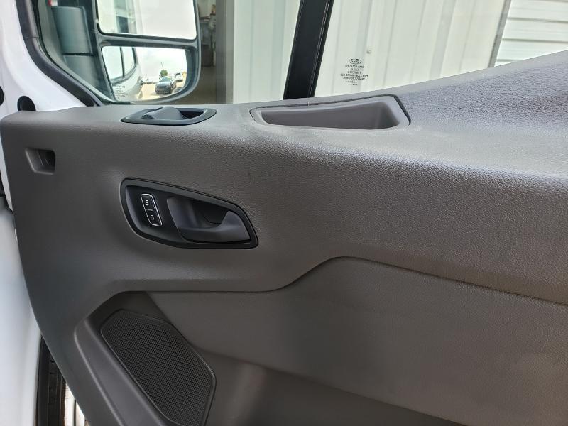 Ford Transit 250 Van High Roof w/Sliding Pass. 148-in. WB 2023