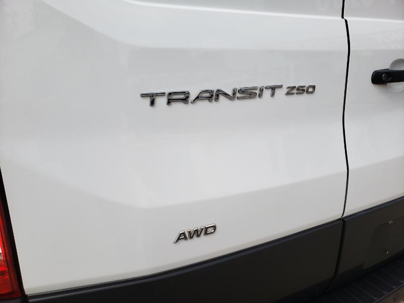 Ford Transit 250 Van High Roof w/Sliding Pass. 148-in. WB 2023