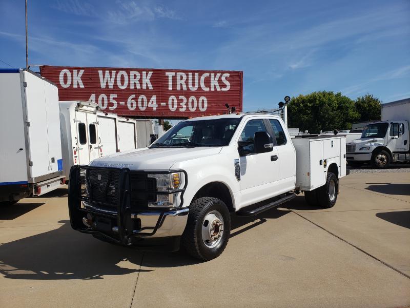 Ford F-350 SD XL SuperCab Long Bed DRW 4WD 2019