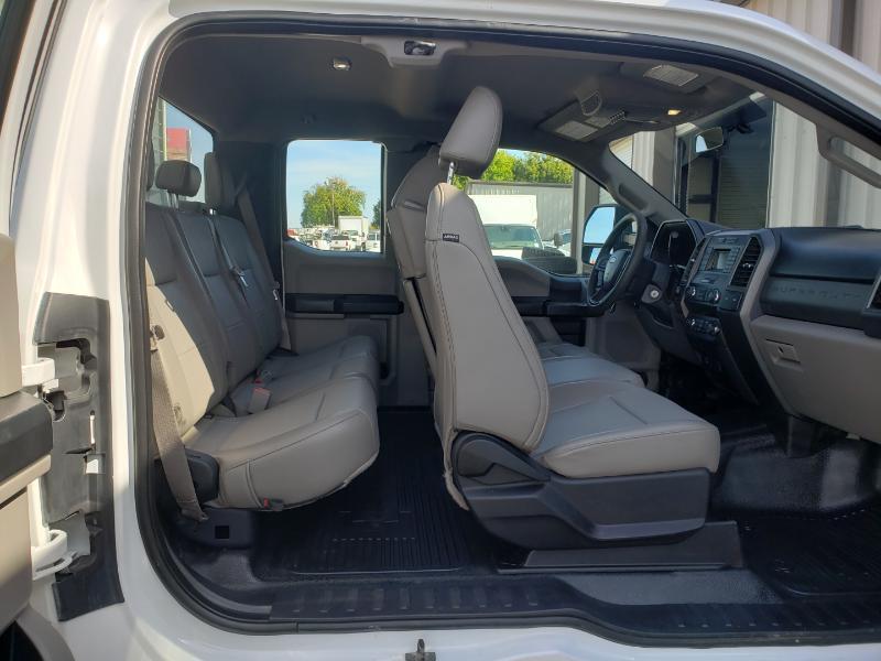Ford F-350 SD XL SuperCab Long Bed DRW 4WD 2019