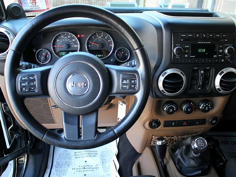 Jeep Wrangler Unlimited 4WD 4dr Sahara 2012 Jeep Wrangler Unlimited 4WD 4dr Sahara 2012