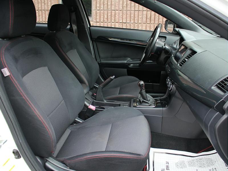 2015 Mitsubishi Lancer Evolution Final Edition photo 13