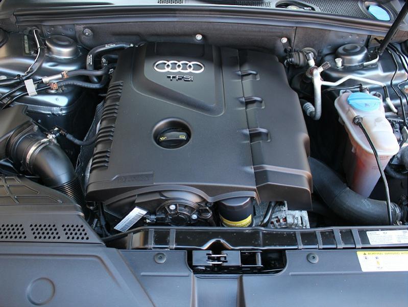Audi A4 Auto quattro 2.0T Premium Plus 2016