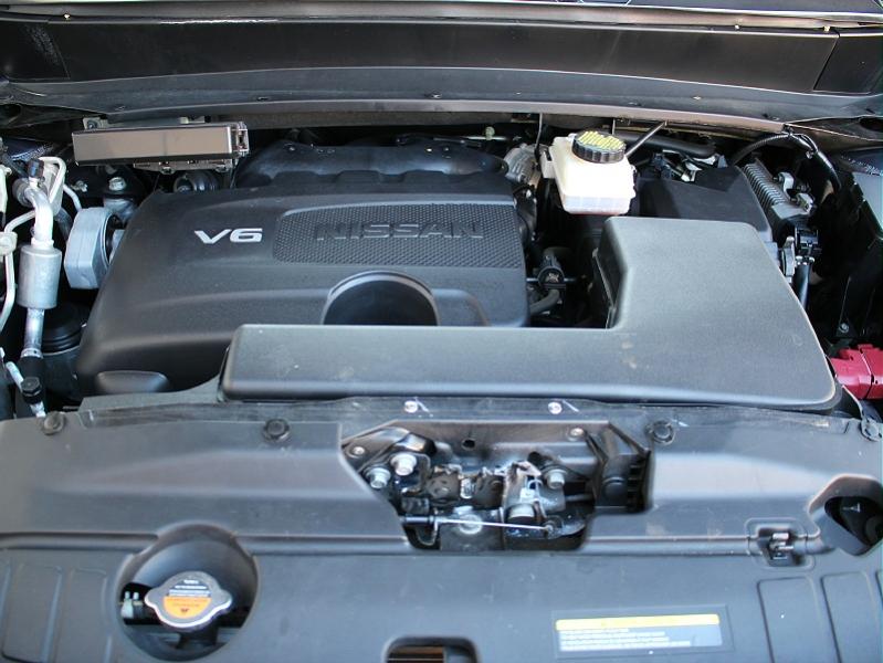 Nissan Pathfinder 4x4 S 2019