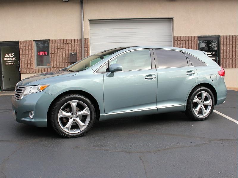Toyota Venza 4dr Wgn V6 AWD (Natl) 2011