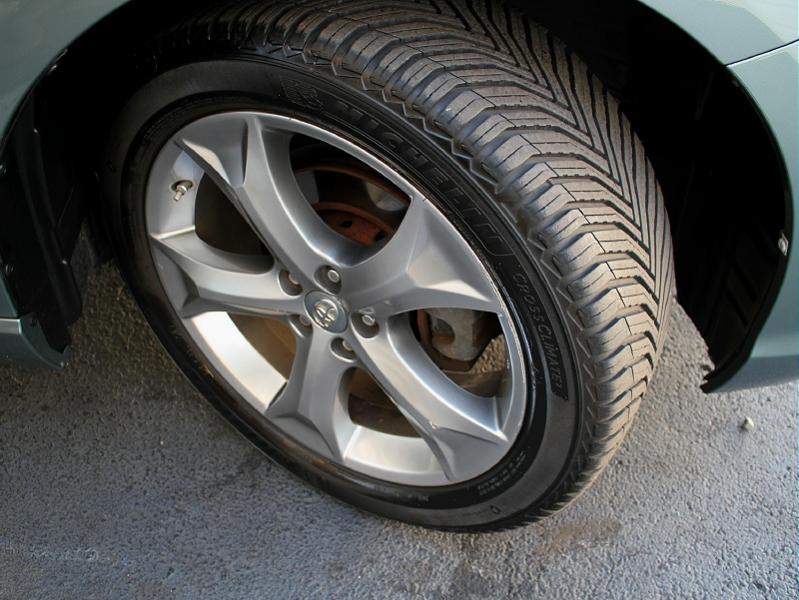 Toyota Venza 4dr Wgn V6 AWD (Natl) 2011