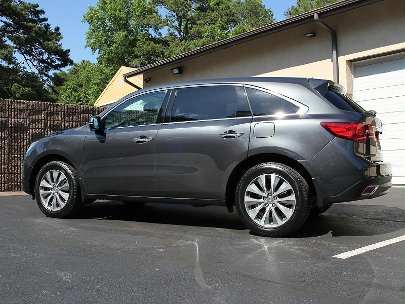 Acura MDX SH-AWD 4dr Tech Pkg 2015