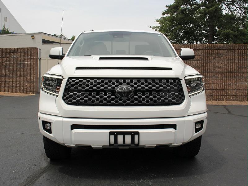 Toyota Tundra 4WD SR5 Double Cab 6.5' Bed 5.7L (Natl) 2018