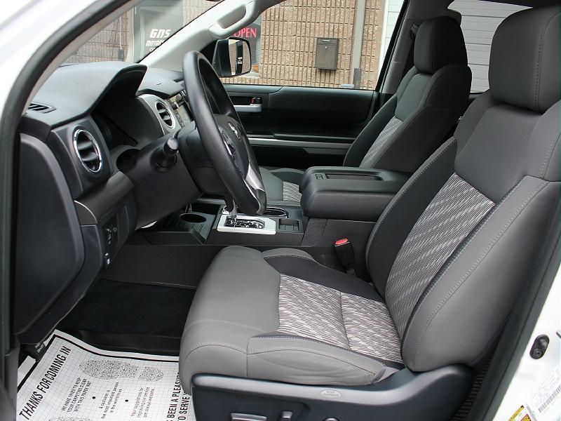 Toyota Tundra 4WD SR5 Double Cab 6.5' Bed 5.7L (Natl) 2018