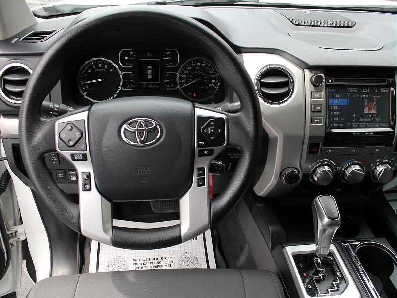 Toyota Tundra 4WD SR5 Double Cab 6.5' Bed 5.7L (Natl) 2018