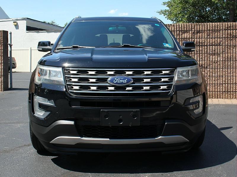 Ford Explorer XLT 4WD 2017