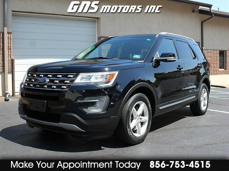 Ford Explorer XLT 4WD 2017