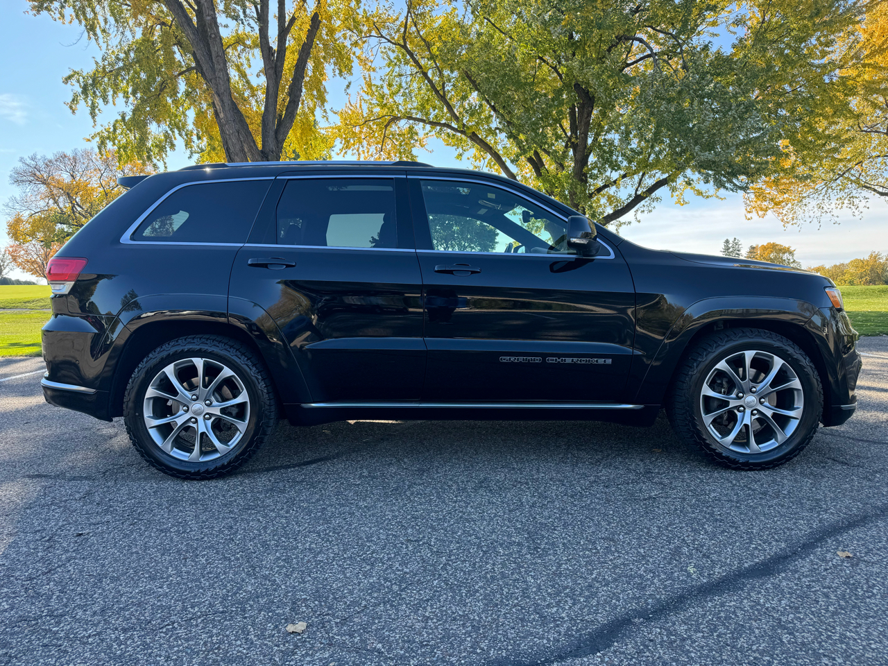 Jeep Grand Cherokee Summit 4WD 2021 Jeep Grand Cherokee Summit 4WD 2021