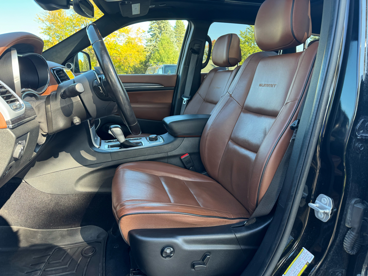 Jeep Grand Cherokee Summit 4WD 2021 Jeep Grand Cherokee Summit 4WD 2021