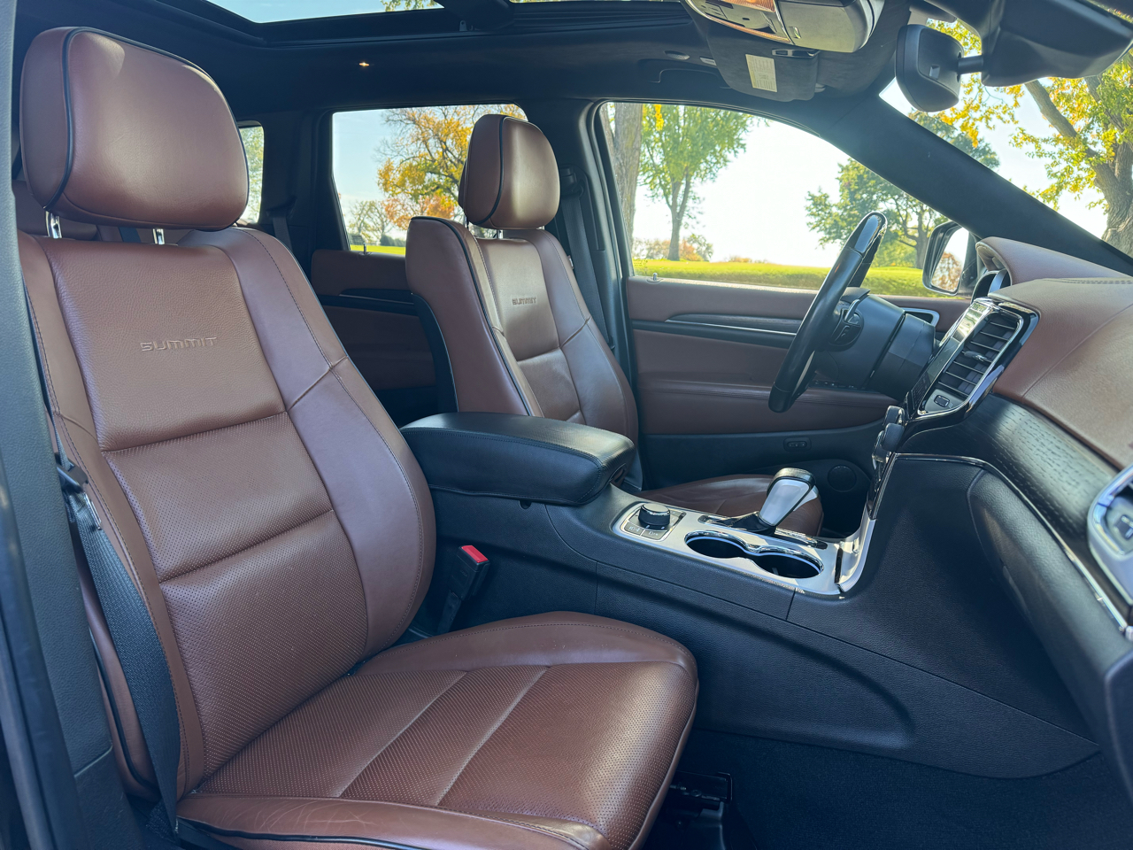 Jeep Grand Cherokee Summit 4WD 2021 Jeep Grand Cherokee Summit 4WD 2021