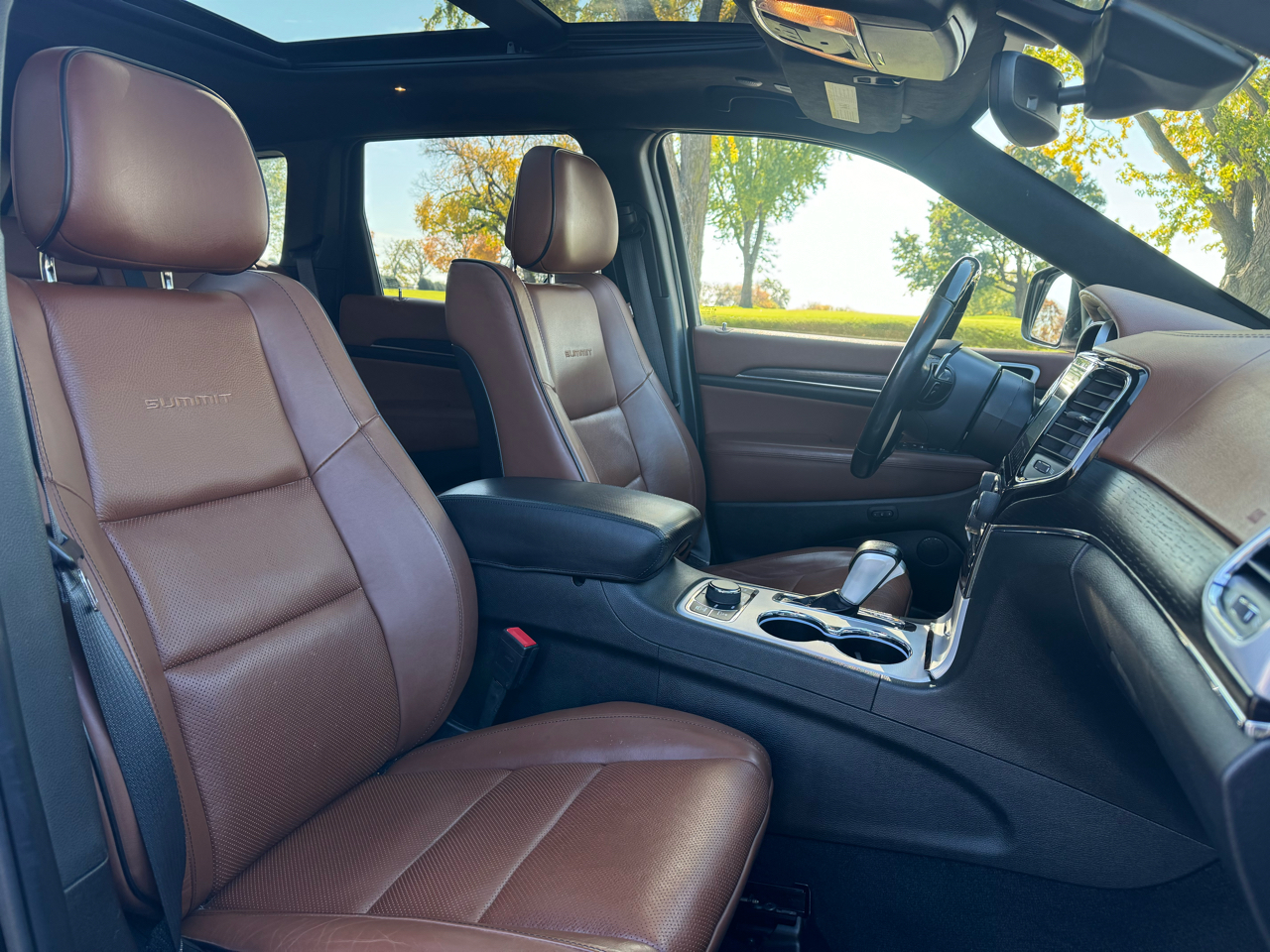 Jeep Grand Cherokee Summit 4WD 2021 Jeep Grand Cherokee Summit 4WD 2021