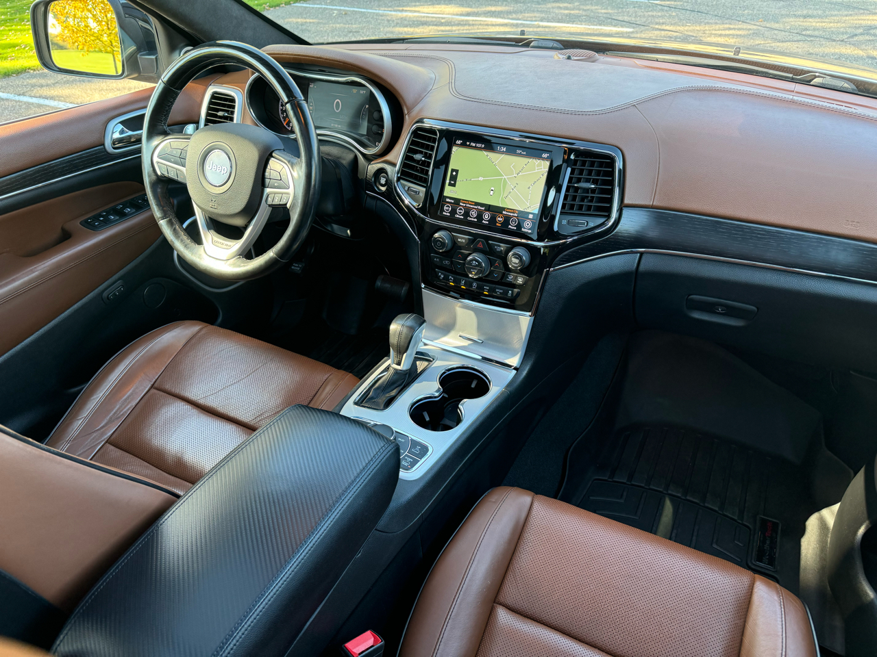 Jeep Grand Cherokee Summit 4WD 2021 Jeep Grand Cherokee Summit 4WD 2021