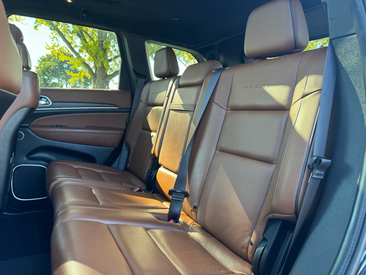 Jeep Grand Cherokee Summit 4WD 2021 Jeep Grand Cherokee Summit 4WD 2021