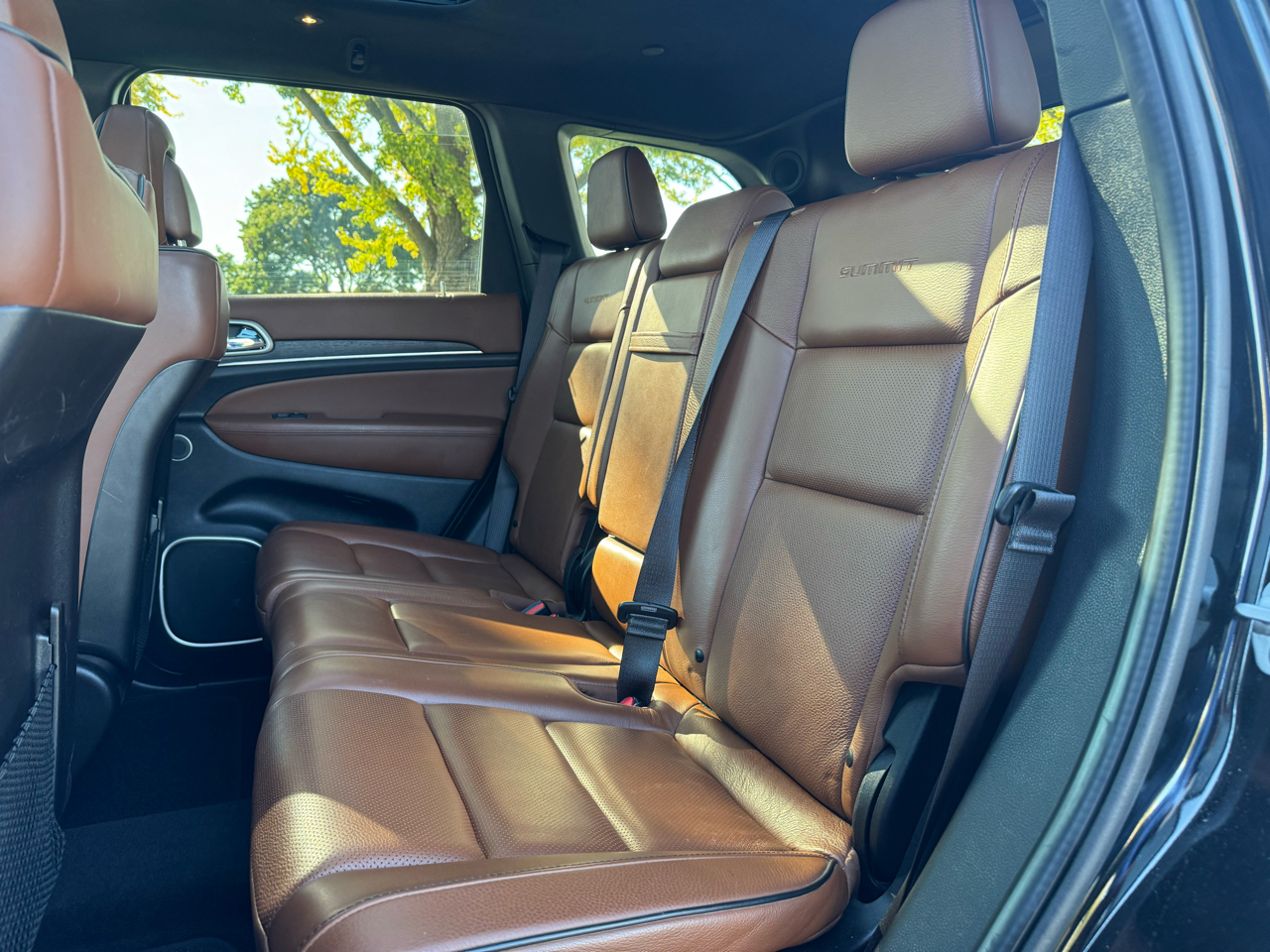 Jeep Grand Cherokee Summit 4WD 2021 Jeep Grand Cherokee Summit 4WD 2021