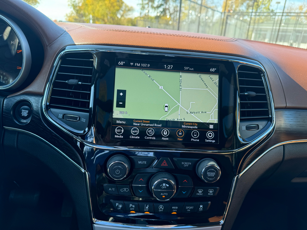 Jeep Grand Cherokee Summit 4WD 2021 Jeep Grand Cherokee Summit 4WD 2021