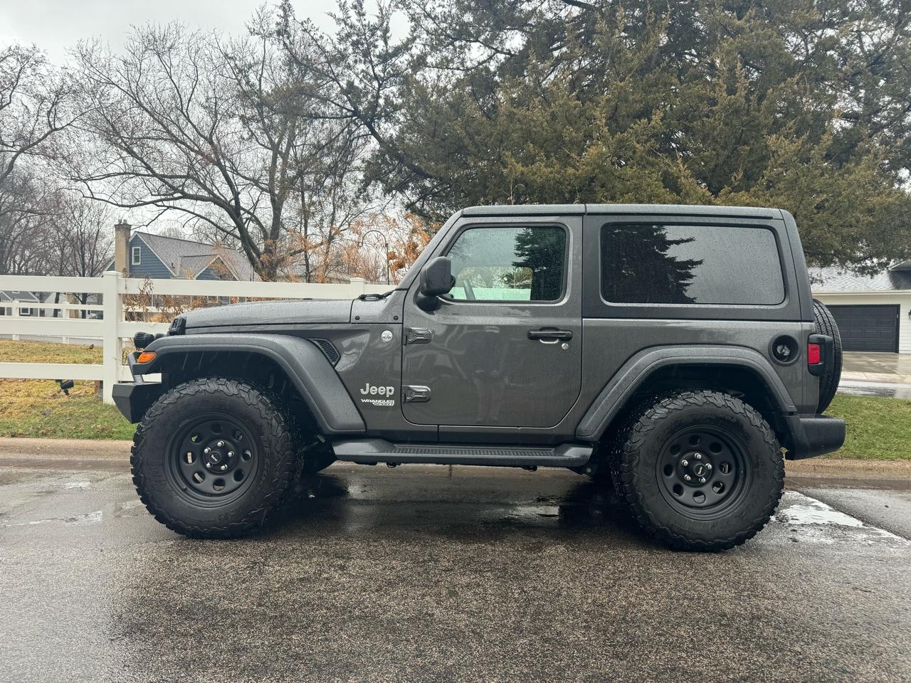 Jeep Wrangler  2019