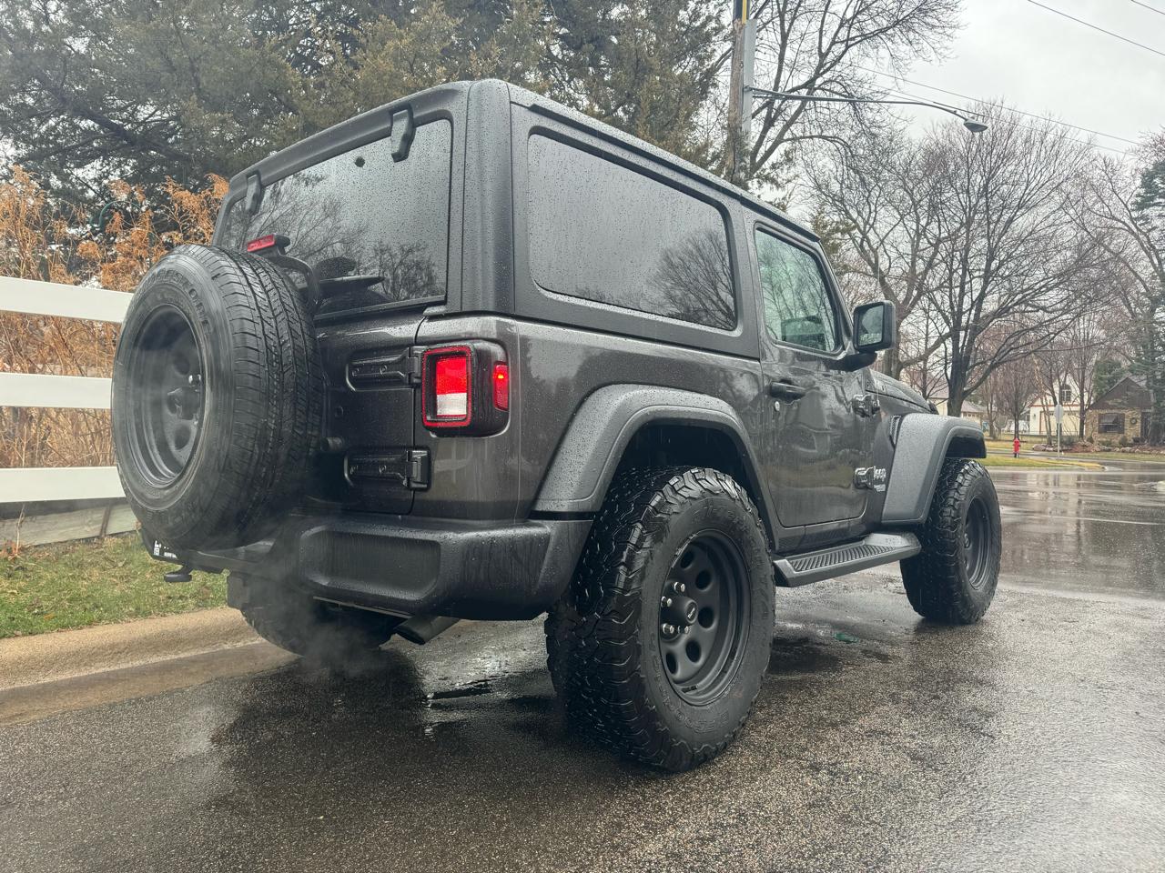 Jeep Wrangler  2019