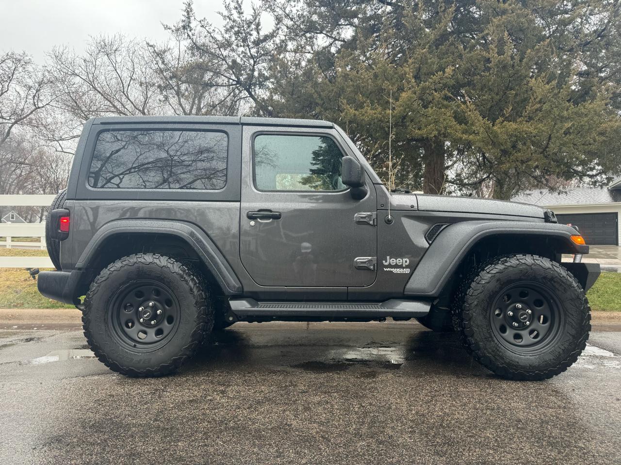 Jeep Wrangler  2019