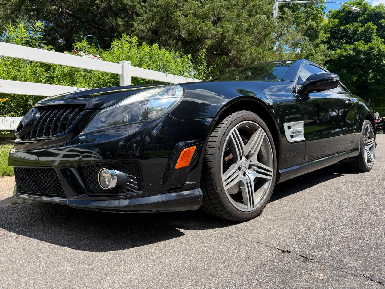 Mercedes-Benz SL-Class SL63 AMG 2011