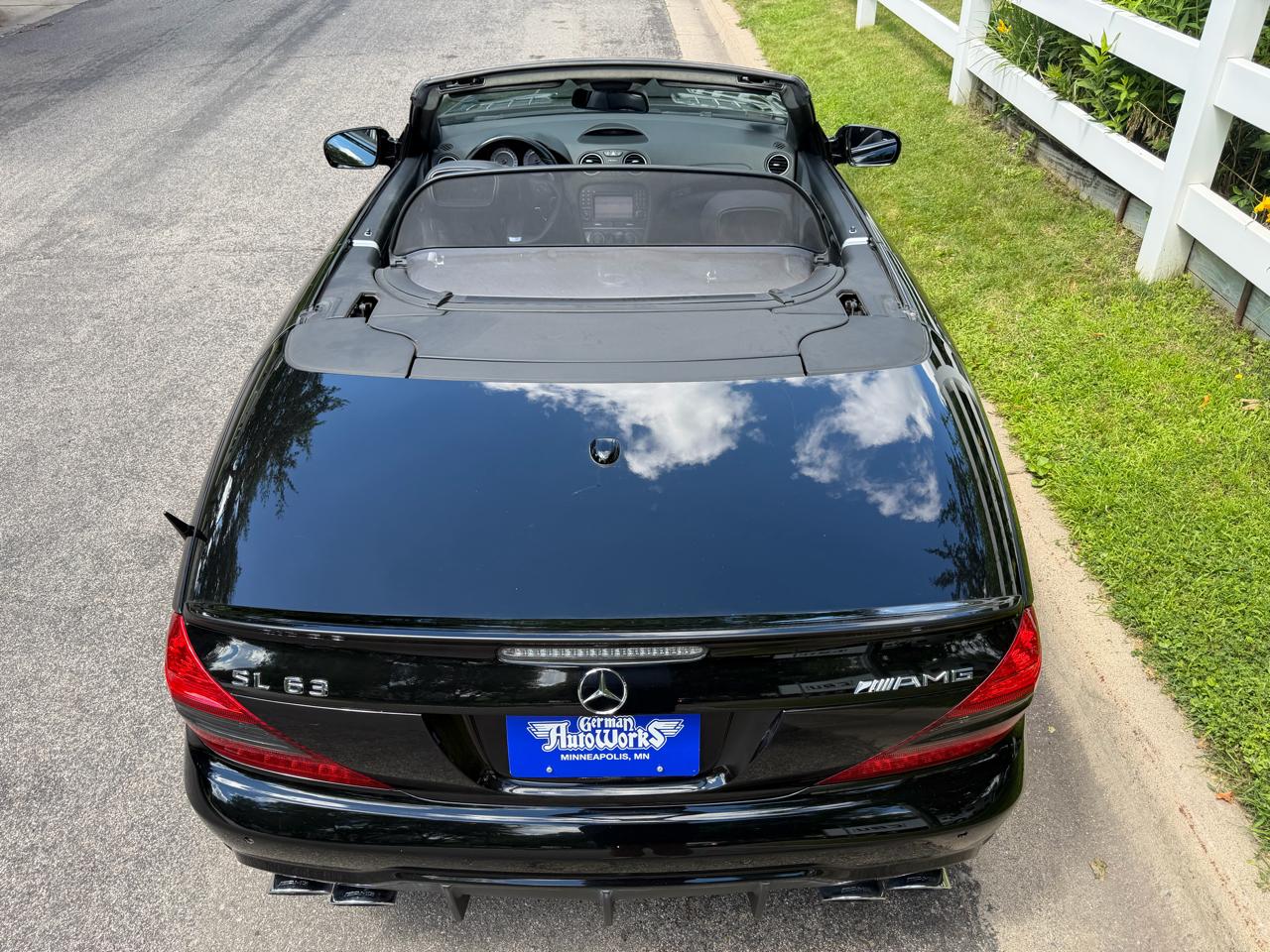 Mercedes-Benz SL-Class SL63 AMG 2011
