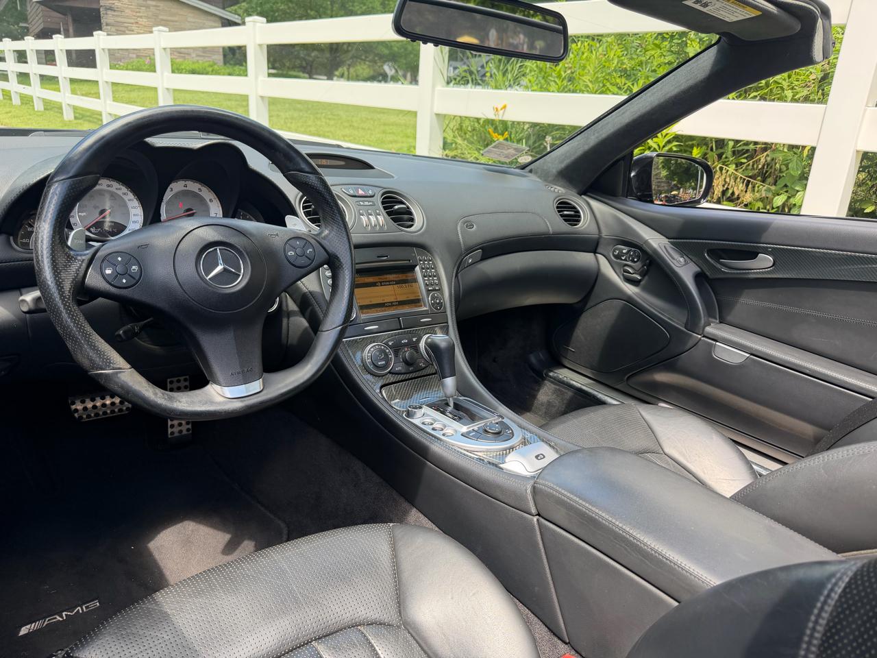 Mercedes-Benz SL-Class SL63 AMG 2011