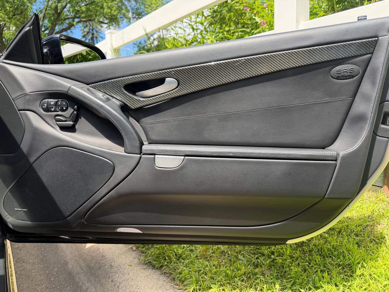 Mercedes-Benz SL-Class SL63 AMG 2011