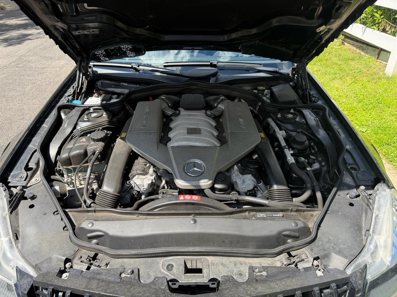 Mercedes-Benz SL-Class SL63 AMG 2011