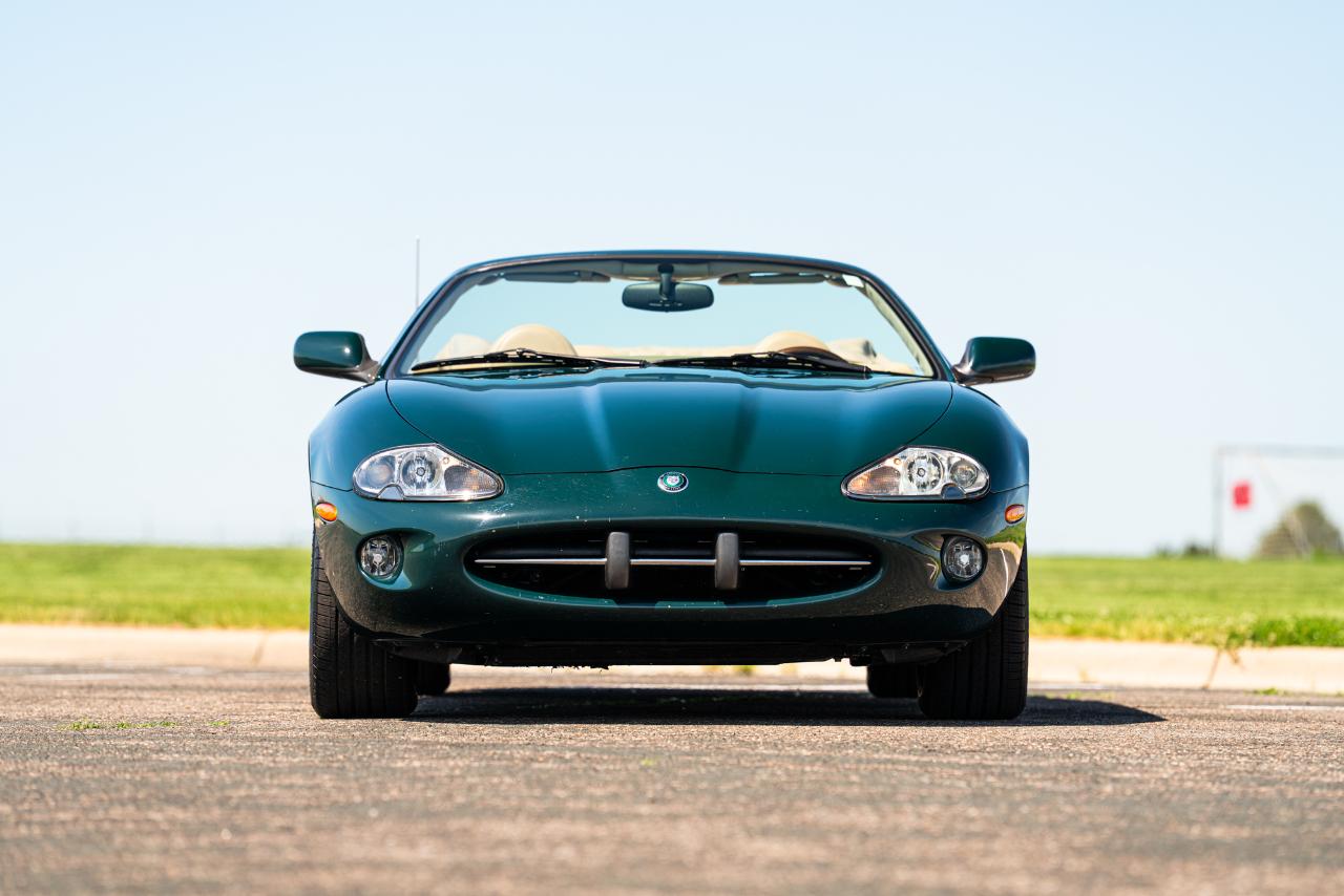 Jaguar XK8 Convertible 1998
