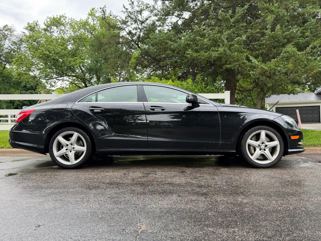 Mercedes-Benz CLS-Class CLS550 4MATIC 2014