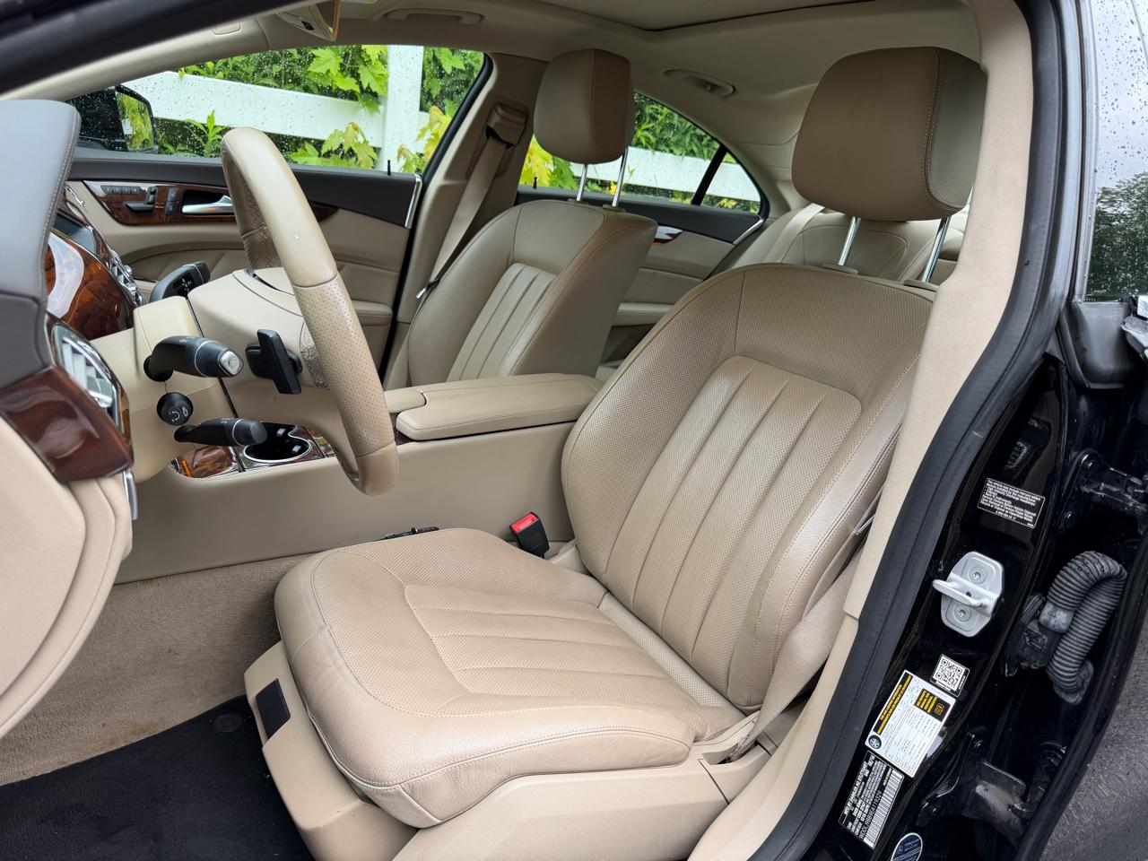 Mercedes-Benz CLS-Class CLS550 4MATIC 2014
