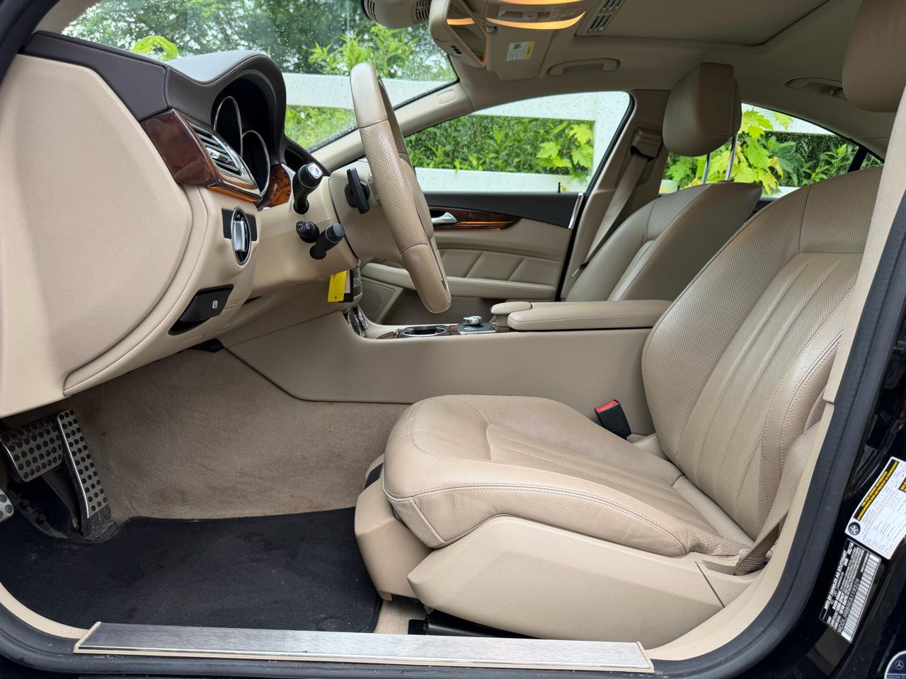 Mercedes-Benz CLS-Class CLS550 4MATIC 2014