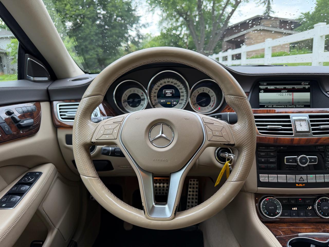 Mercedes-Benz CLS-Class CLS550 4MATIC 2014