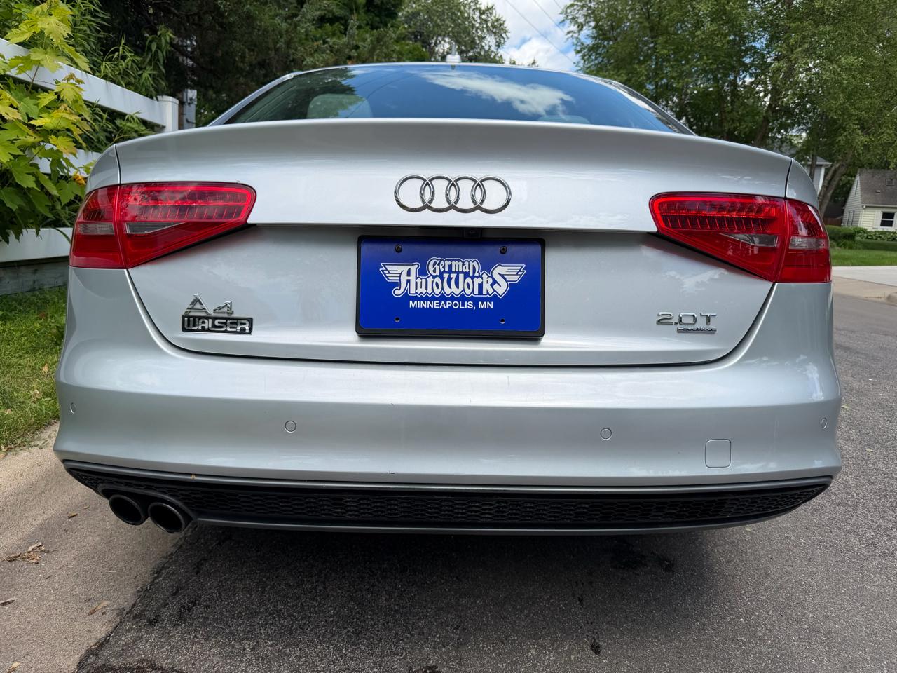 Audi A4 2.0T Premium Sedan quattro Manual 2014