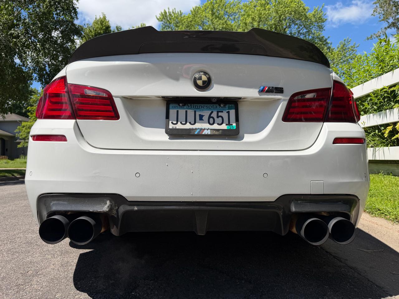 BMW M5 Sedan 2013