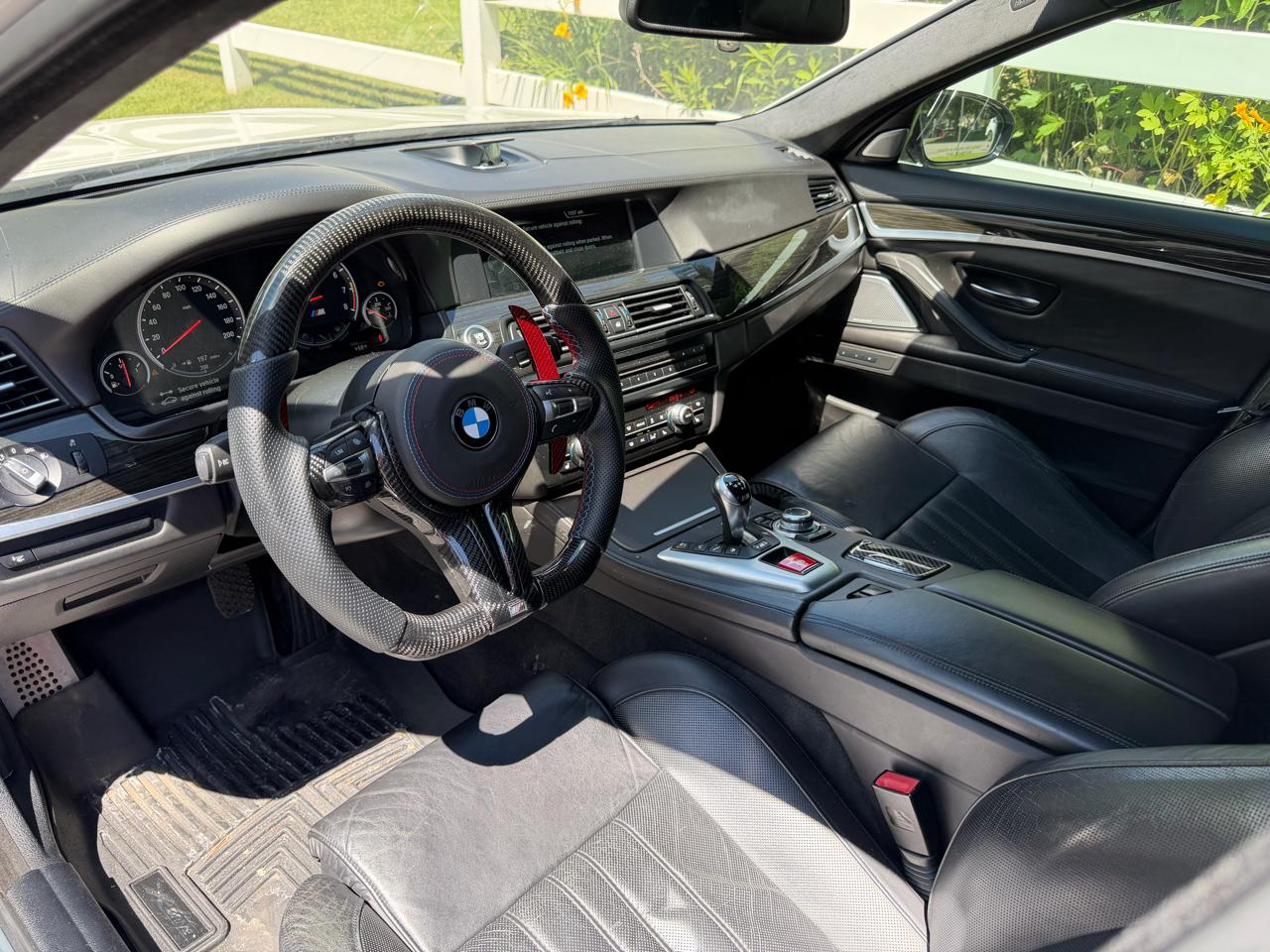 BMW M5 Sedan 2013