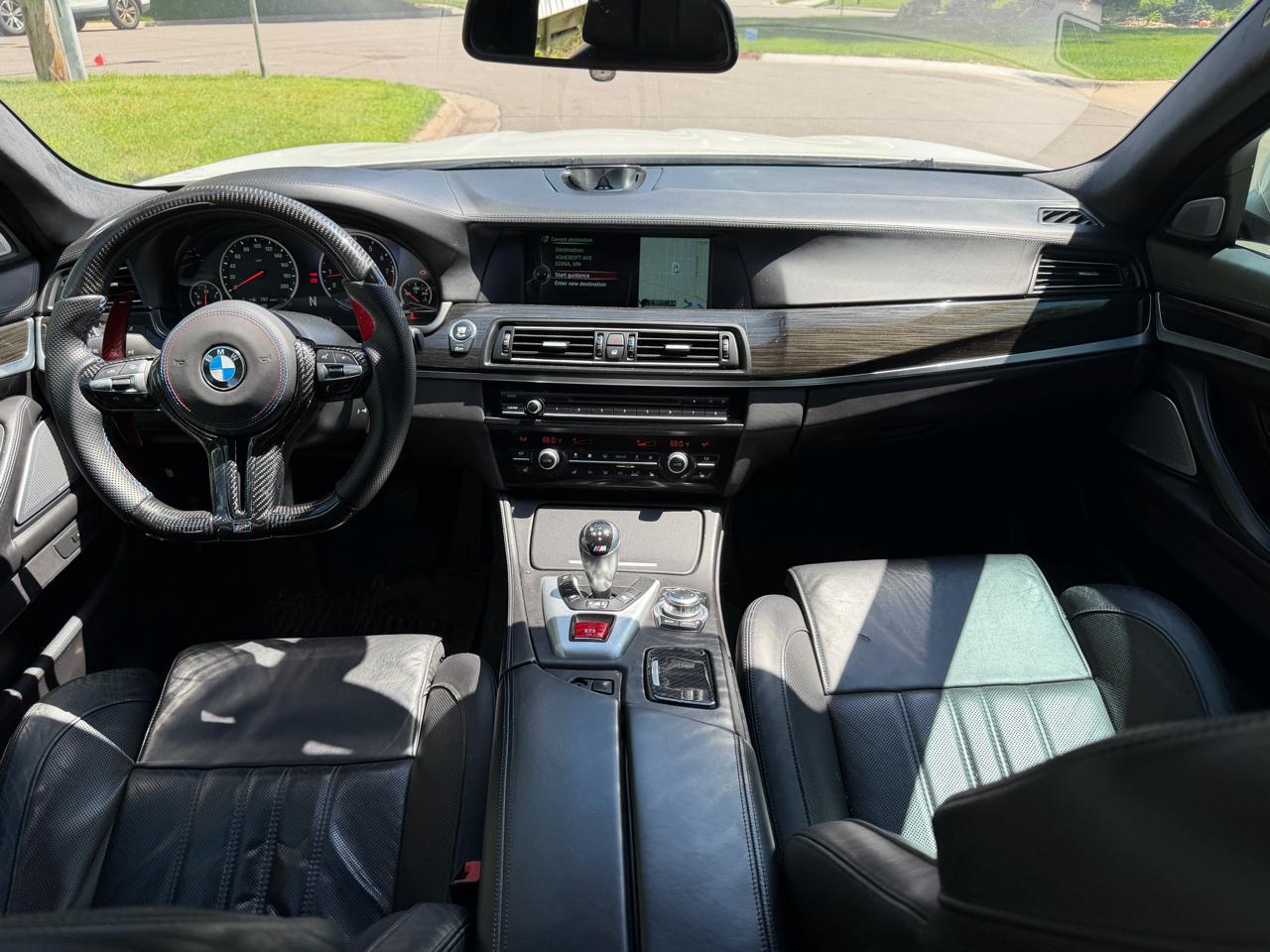BMW M5 Sedan 2013