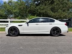 2013 BMW M5 