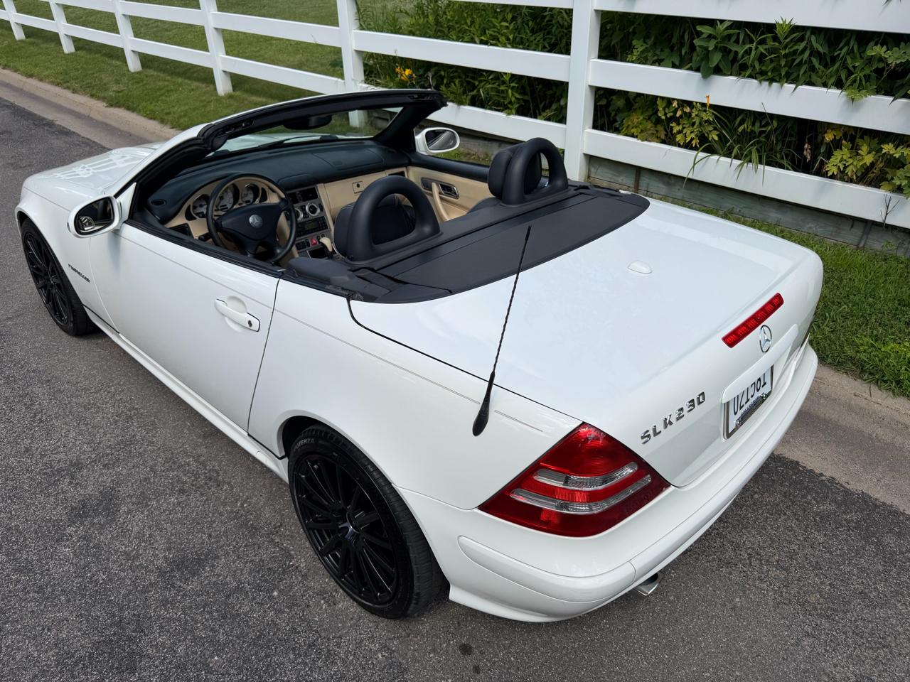 Mercedes-Benz SLK SLK230 2004
