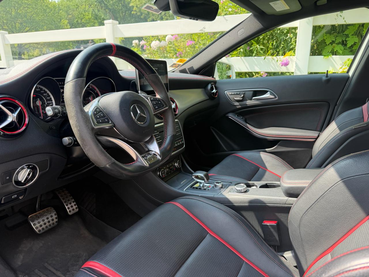 Mercedes-Benz GLA-Class GLA45 AMG 4MATIC 2016
