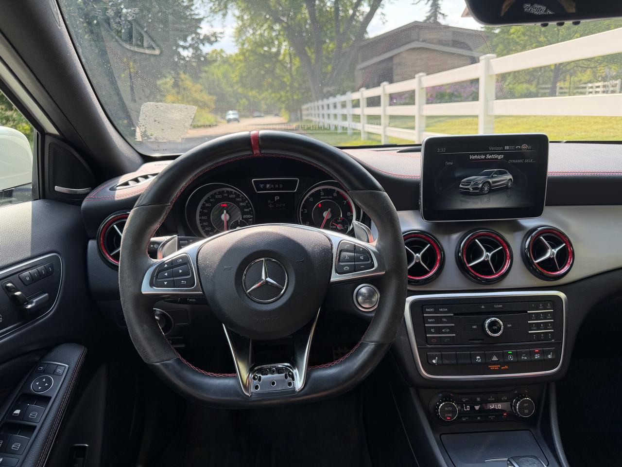 Mercedes-Benz GLA-Class GLA45 AMG 4MATIC 2016