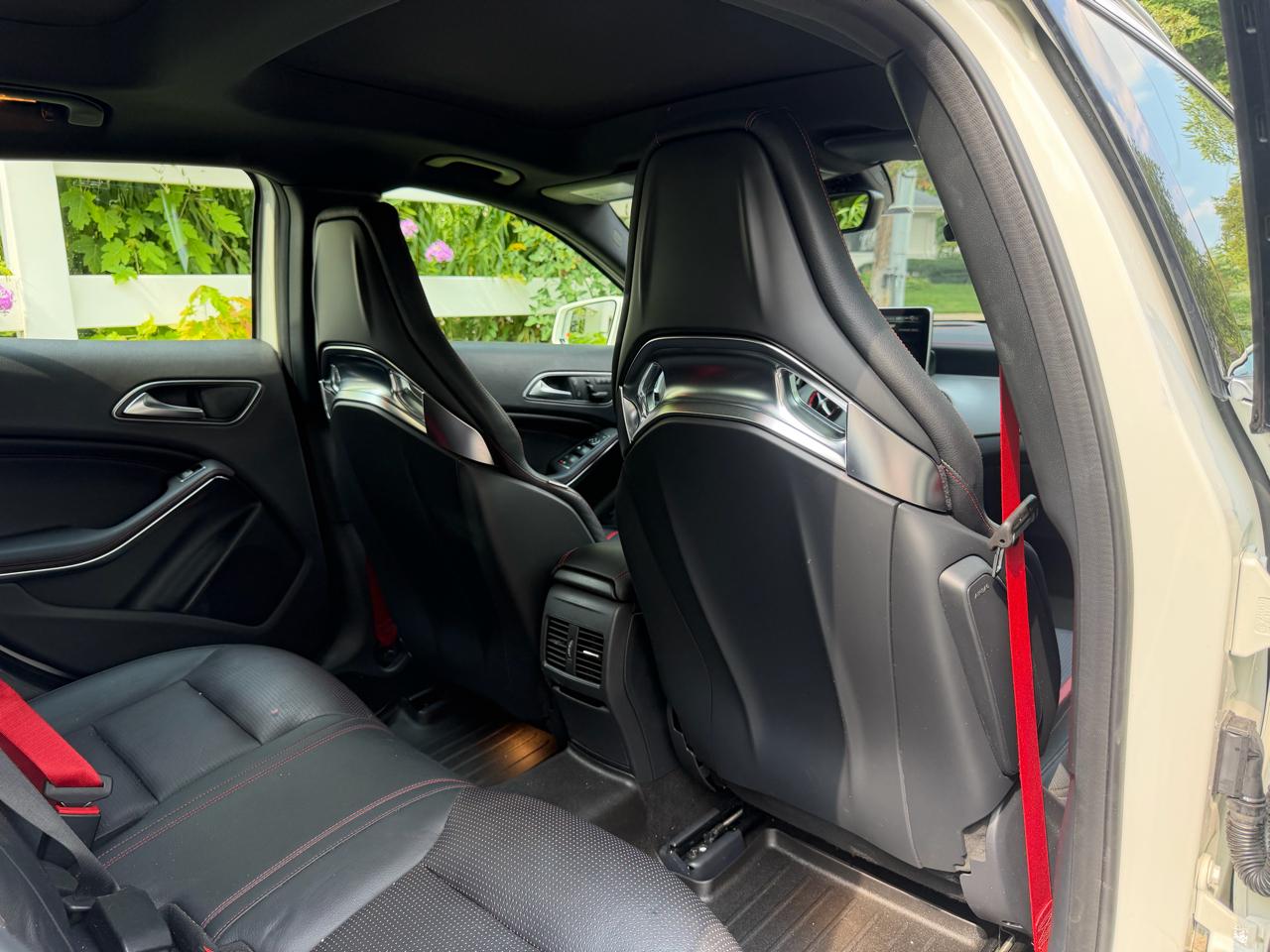 Mercedes-Benz GLA-Class GLA45 AMG 4MATIC 2016