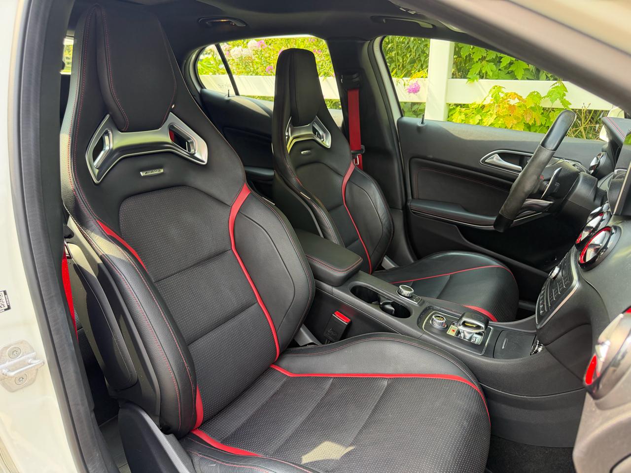 Mercedes-Benz GLA-Class GLA45 AMG 4MATIC 2016